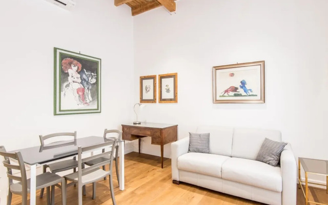 RSH San Cosimato Luxury Bright Apartment