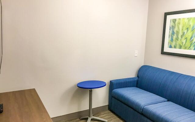 Holiday Inn Express & Suites Lubbock West by IHG
