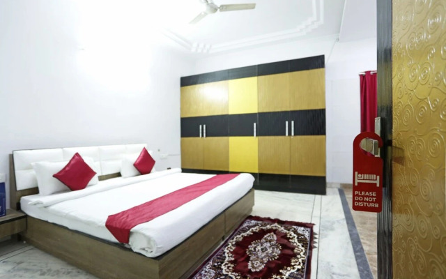 Capital O 8481 Le Tara Residency