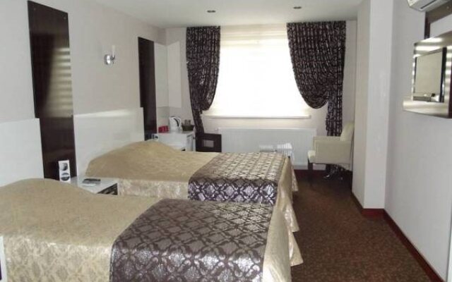 Cali Royal Otel