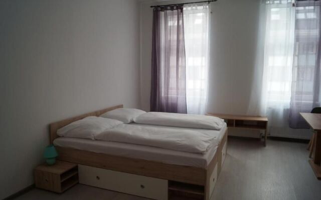 City Residence Rooms  Apartments