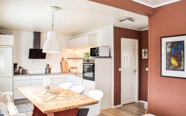 Awesome Home in Skånevik With 3 Bedrooms and Wifi