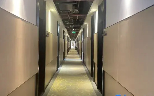 Tianhou Hotel (Suzhou Guanqian Street Gongxiang Branch)