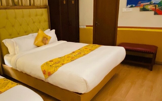 Three Jewels Boutique Hotel