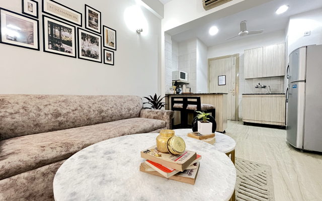 Premium 1Bhk Serviced Apartment By Bedchambers