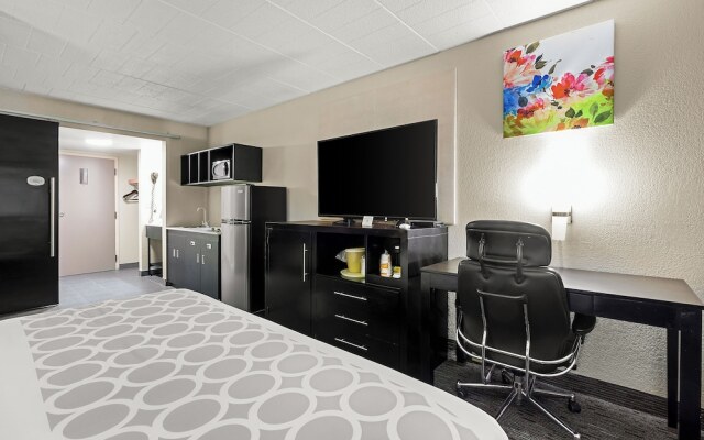 Suburban Studios Altoona