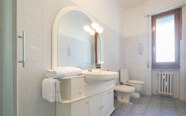 Novoli 4 Bedrooms by Mmega