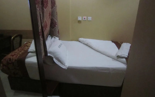 Butterfly Hotel