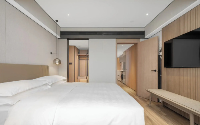 Sheraton Chengdu Lido Hotel