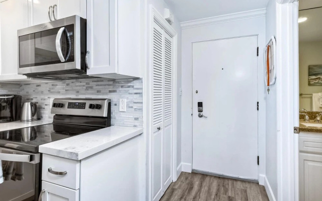 La Costa Gem - Condo for 3!