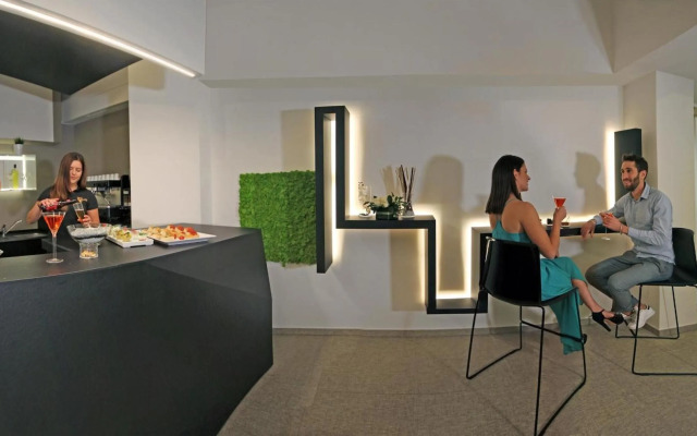 Residence Continental Resort