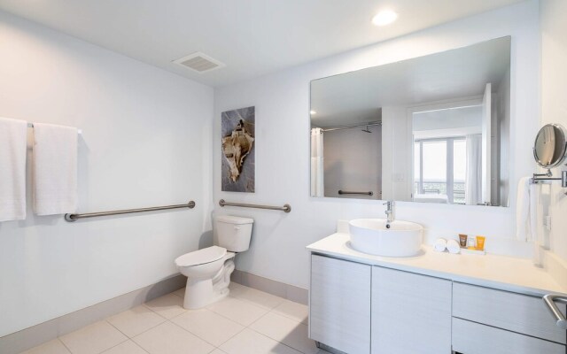 Beach Walk Resort Lux Apts by SV Rentals