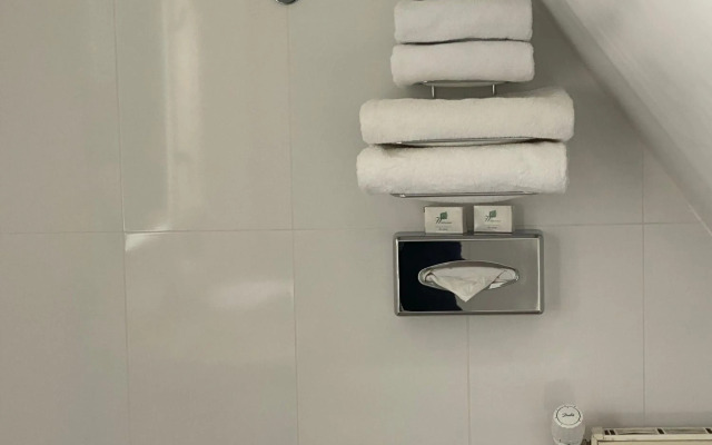 Austin's Saint Lazare Hotel