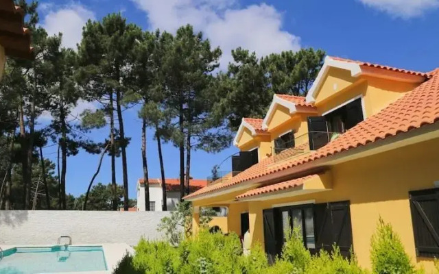 Beautiful Villa - 5 Bedrooms Near Sea and Golf