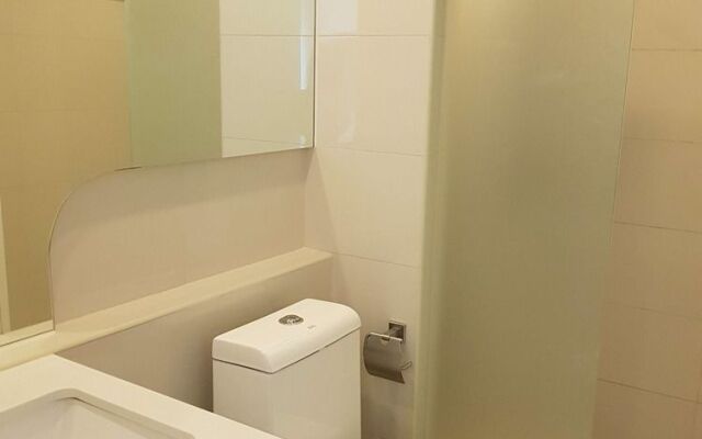 City Center Residence 1BR Pool View A306