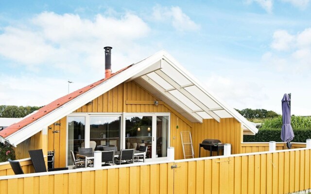 Serene Holiday Home in Juelsminde near Sea