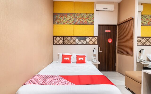 Flagship 91863 Metro House