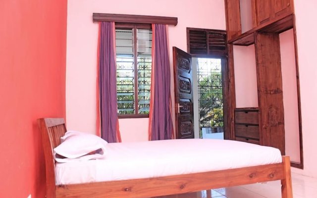 Tulia House - Hostel