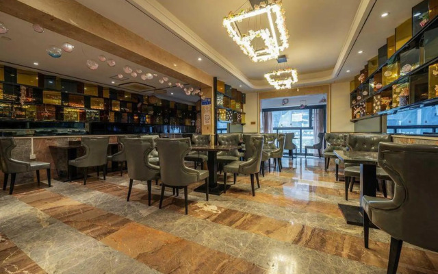 Kunming Pardisha Hotel