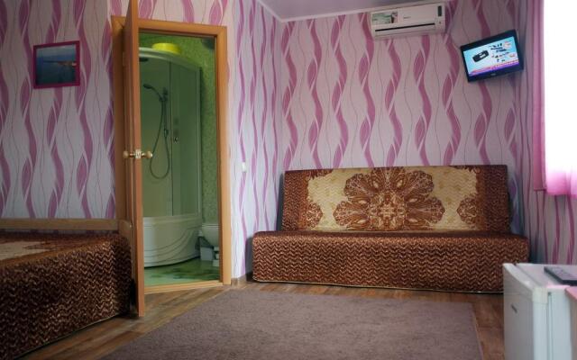 Na Rostovskoy 9 Guest House