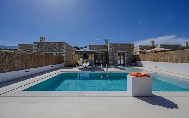 Melidoni Villas