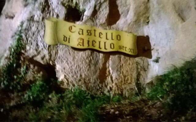 Apartment With 2 Bedrooms in Aiello Calabro, With Wonderful Mountain V