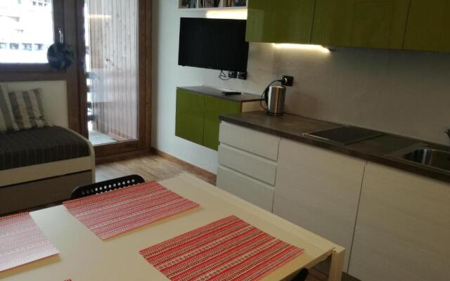 Cielo Alto Studio Apartment