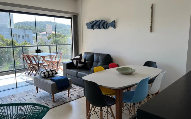 Surpreendente apto, 290 metros da praia!