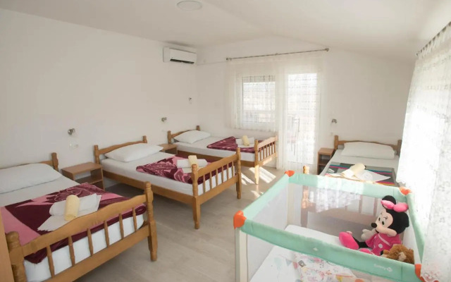 Hotel San