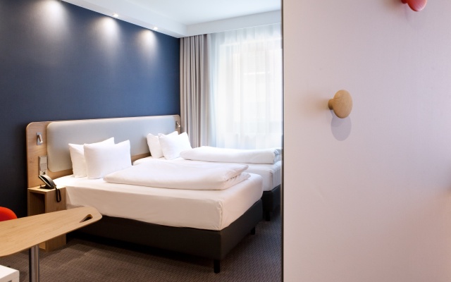 Holiday Inn Express & Suites Basel Allschwil by IHG - Image 4