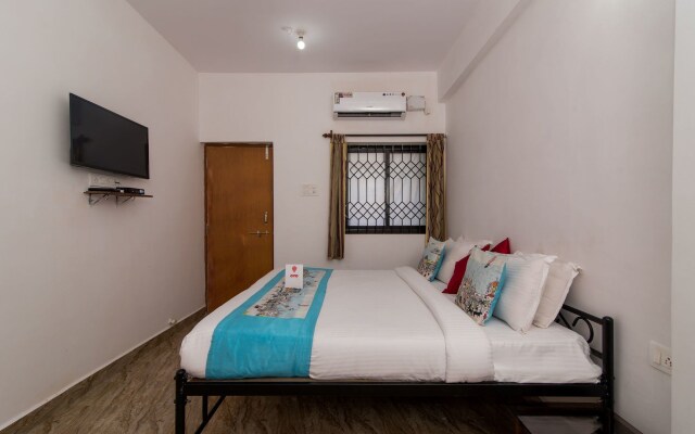 OYO 1044 Poornima Guest House