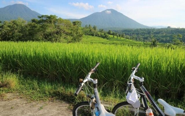 Sang Giri - Mountain Glamping Camp