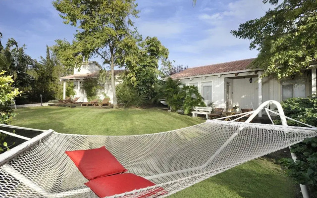 The White Cabins - View