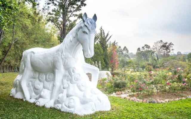 Resort Huangchui Baan Phu Khao