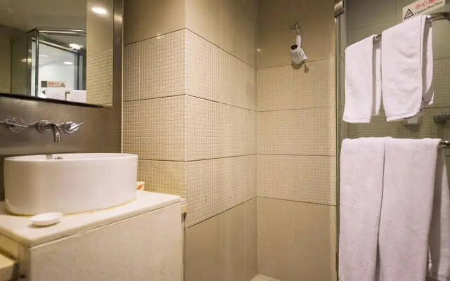 Motel168 Changsha GaoQiao Inn