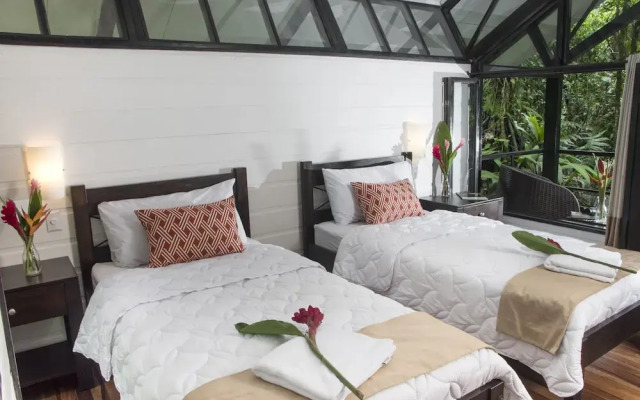 Tapirus Lodge