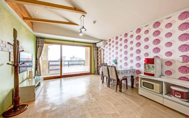 Yeongdeok Sea Village Pension