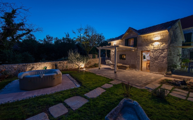 Rustical Holiday Resort Olea