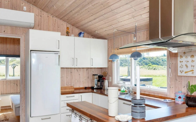 6 Person Holiday Home in Hjorring-by Traum