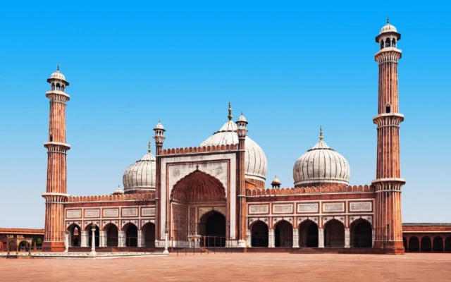 Raj Mahal Inn