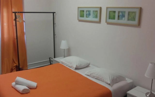 Tagus Palace Hostal