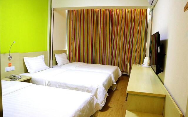 7 Days Inn·Zhangye Gaotai Central Square