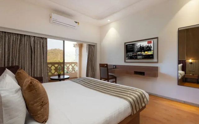 Freesia By Express Inn