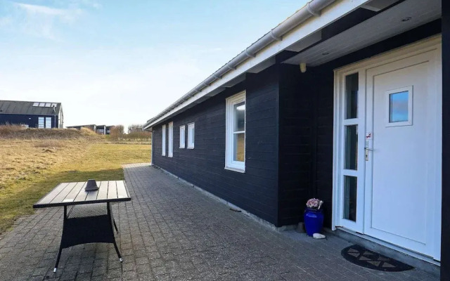 10 Person Holiday Home in Lokken
