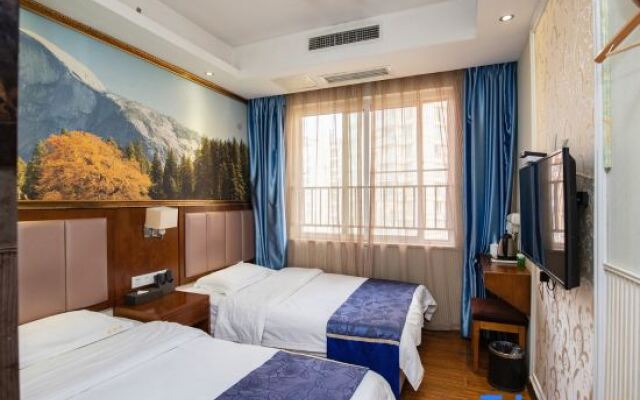 Xiangyun Hotel (Chongqing Library Metro Station Southwest Hospital Store)