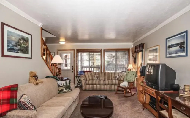 Idle Hours INN #1945