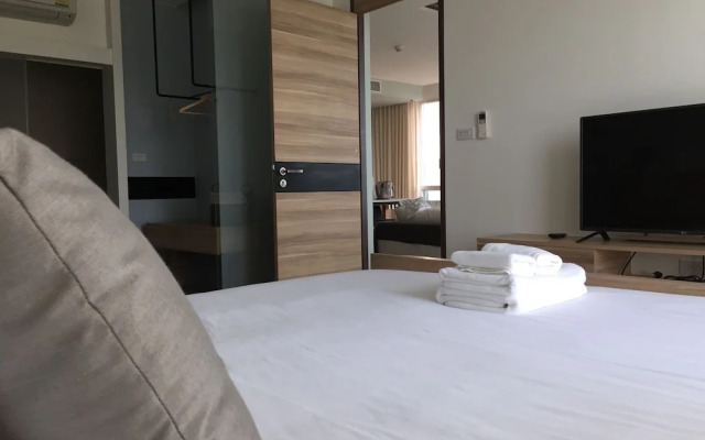 Luxury Beachfront Condo Hua Hin