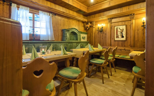 Hotel Mythos