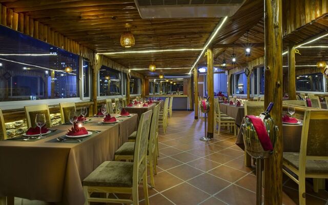 Viet View Hotel & Spa