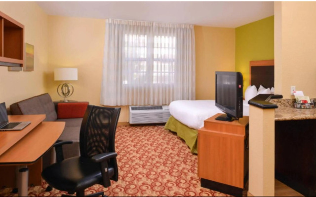 Candlewood Suites Miami Lakes by IHG